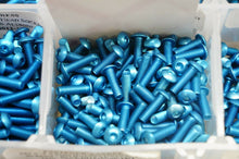 Load image into Gallery viewer, Premium M3 Bleu Aluminium Vis pour RC Voiture - 10pc Métrique Bouton Tête &