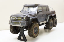 Load image into Gallery viewer, Carbon Fiber HD Display Stand for Traxxas TRX6 AMG G63 TRX-6 Lifted Work Bench