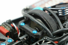 Load image into Gallery viewer, Centro Sperone Ingranaggio Cover Upgrade per Associati B74.1, B74 Buggy Vano Cap