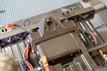 Load image into Gallery viewer, HD Hitch Receiver Block No Flex Support Bracket for Traxxas TRX6 Rollback Hauler