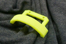 Load image into Gallery viewer, Centro Sperone Ingranaggio Cover Upgrade per Associati B74.1, B74 Buggy Vano Cap