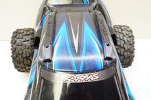 Load image into Gallery viewer, Functional Side Window Air Intake Scoops Dual Fan Cowl Upgrade Traxxas X-MAXX