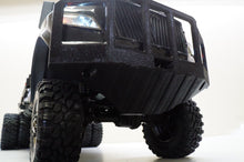 Load image into Gallery viewer, Heavy Duty Center Skid Plate Cover Trans Guard For Traxxas TRX-6 Flatbed Hauler
