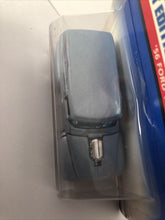 Load image into Gallery viewer, 1999 Hot Wheels ‘56 Ford Truck First Editions 22/26 - Card #927 HW1
