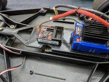 Load image into Gallery viewer, ESC &amp; Receiver Mounting Plate LiPo Battery Strap for Traxxas Slash Drag 2wd NPRC
