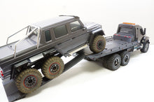 Load image into Gallery viewer, Functional Drive-Up Car Ramp Loading System For Traxxas TRX-6 Flatbed Hauler
